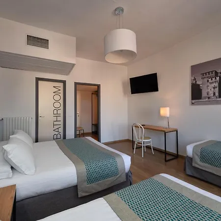 Dei Gonzaga, Mantegnahotels Hotell 3*