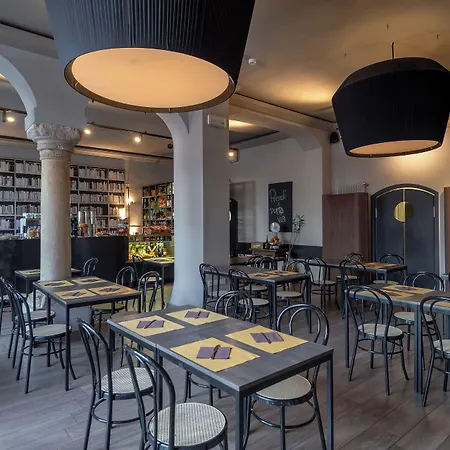 Dei Gonzaga, Mantegnahotels Hotel